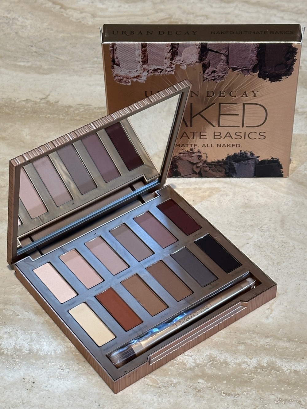 Urban Decay Naked Ultimate Basics Matte Palette